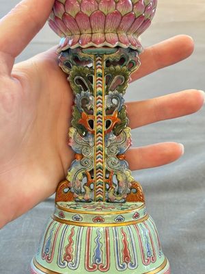 A rare Chinese famille rose Buddhist emblem altar ornament, Qianlong mark and of the period — photo 11