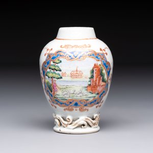 A rare Chinese famille rose 'European musical subject' tea caddy, Qianlong — 照片 2