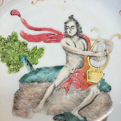 A rare Chinese famille rose export tea bowl and saucer with 'Apollo Playing the Lyre' — photo 3