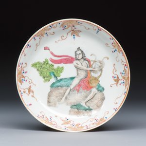 A rare Chinese famille rose export tea bowl and saucer with 'Apollo Playing the Lyre' — photo 2