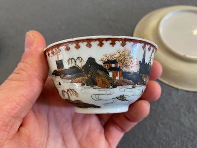 A rare Chinese famille rose 'harbour view' cup and saucer, Yongzheng — 照片 7