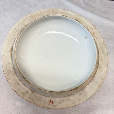 A rare Chinese famille rose 'Wu Shuang Pu' 'Kamcheng' jar and cover — foto 10