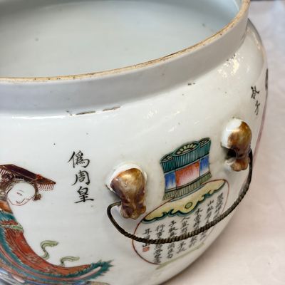 A rare Chinese famille rose 'Wu Shuang Pu' 'Kamcheng' jar and cover — foto 17