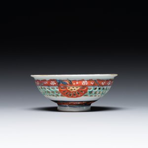 A rare Chinese famille verte double-walled reticulated cup and saucer, Kangxi — photo 10