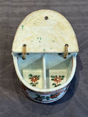 A rare Chinese famille verte spice box and cover, Kangxi — photo 7