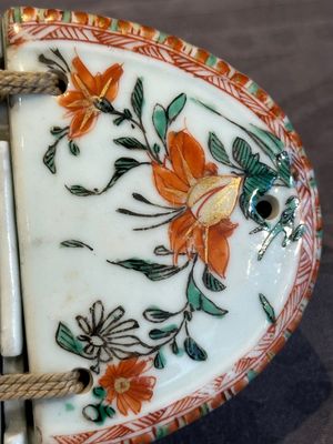 A rare Chinese famille verte spice box and cover, Kangxi — photo 10