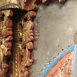 A rare Chinese gilt wood and reverse glass painted mirror, 2nd half 18th C. — photo 36