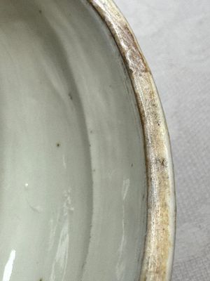A rare Chinese green-enamelled yellow-ground 'Melon' tureen and cover, 18/19th C. — foto 7