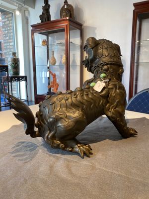 A rare Chinese inlaid bronze lion-form censer, Ming — 照片 4