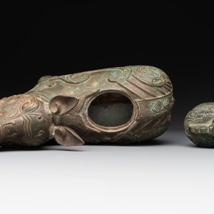 A rare Chinese inscribed bronze tapir-form vessel and cover, 'xizun 犧尊', late Ming/early Qing — 照片 6