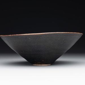 A rare Chinese Jizhou leaf-decorated conical tea bowl, Southern Song — photo 3