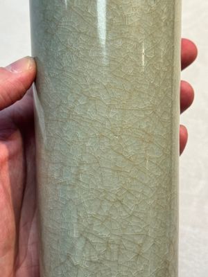 A rare Chinese Longquan celadon cylindrical vase, Southern Song — foto 11