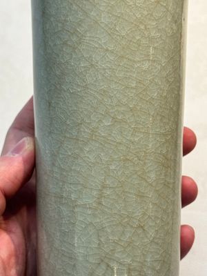A rare Chinese Longquan celadon cylindrical vase, Southern Song — foto 7