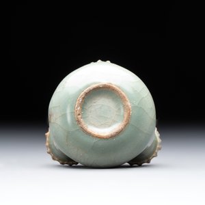 A rare Chinese Longquan celadon quadruple-neck incense holder, Southern Song — photo 6