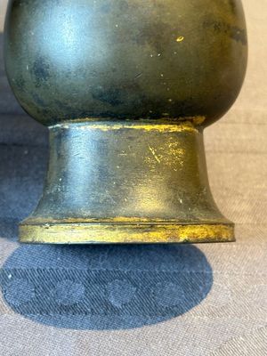 A rare Chinese parcel-gilt bronze ritual wine vessel, 'zhi 觯', Ming — foto 9