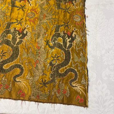 A rare Chinese peacock-feather brocade 'Dragons amid Clouds and Waves' panel — photo 3