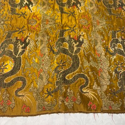 A rare Chinese peacock-feather brocade 'Dragons amid Clouds and Waves' panel — photo 4