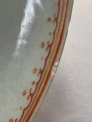 A rare Chinese polychrome enamelled 'roosters' dish, Qianlong — 照片 13