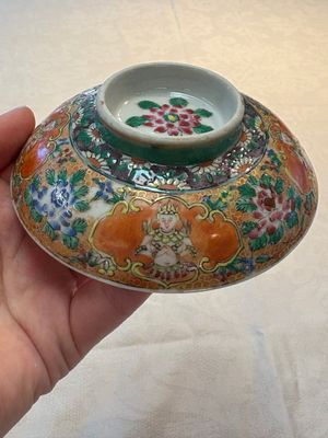 A rare Chinese polychrome orange-ground Bencharong 'Thepphanom' bowl and cover for the Thai market, 19th C. — photo 14