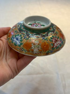 A rare Chinese polychrome orange-ground Bencharong 'Thepphanom' bowl and cover for the Thai market, 19th C. — photo 16