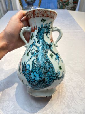 A rare Chinese polychrome Swatow 'Dragon' vase, Ming — photo 3