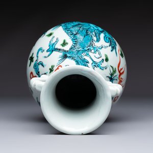 A rare Chinese polychrome Swatow 'Dragon' vase, Ming — photo 5