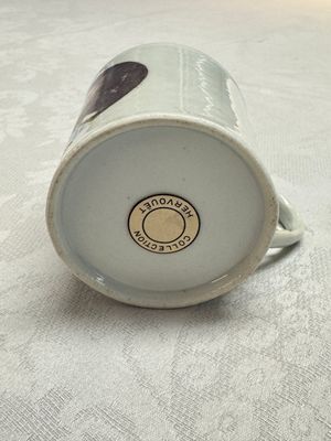 A rare Chinese 'Portrait' cup and saucer, Hervouët collection, 18/19th C. — 照片 11