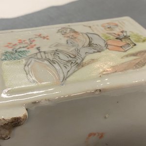 A rare Chinese rectangular qianjiang cai double teapot with covers, 19/20th C. — 照片 27