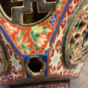 A rare Chinese reticulated famille rose revolving vase, 19/20th C. — 照片 20