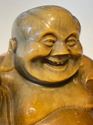 RETOUR DHL 07/11/2024 Een zeldzame Chinese sculptuur van Boeddha in rinoceroshoorn, eind 19e eeuw — 照片 13