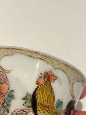 A rare Chinese semi-eggshell famille rose 'rooster' tea cup and saucer, Baiyun Shanren 白雲山人 seal mark, Yongzheng — photo 16