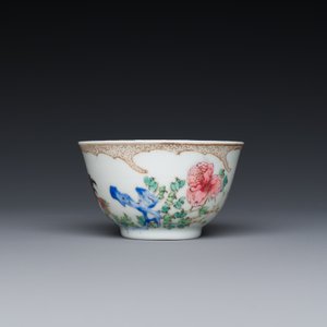 A rare Chinese semi-eggshell famille rose 'rooster' tea cup and saucer, Baiyun Shanren 白雲山人 seal mark, Yongzheng — photo 5