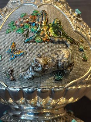A rare Chinese silver, enamel and hardstone coffee set with matching tray, 20th C. — photo 11