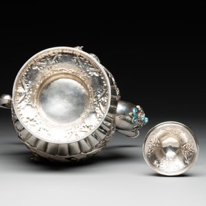 A rare Chinese silver, enamel and hardstone coffee set with matching tray, 20th C. — photo 11