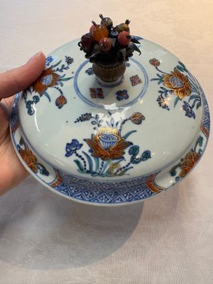 A rare Chinese silver-mounted doucai bowl and cover, Kangxi/Yongzheng — photo 13
