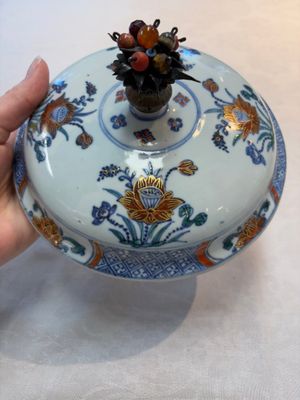 A rare Chinese silver-mounted doucai bowl and cover, Kangxi/Yongzheng — photo 14