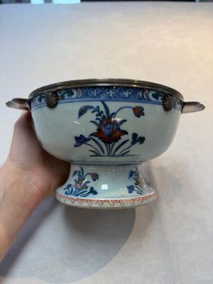 A rare Chinese silver-mounted doucai bowl and cover, Kangxi/Yongzheng — photo 2