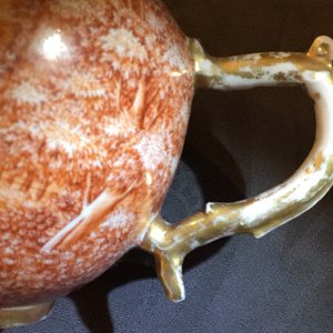 A rare Chinese teapot on stand with a romantic design for the European market, Qianlong — photo 17
