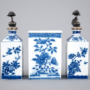 Un ensemble d'apothicaire en porcelaine de Chine, Qianlong, 18ème — photo 4