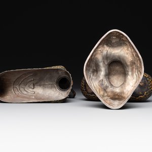 A rare Chinese turquoise and red coral inlaid silver enamelled duck-shaped censer and cover, 19/20th C. — photo 7