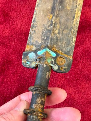 A rare Chinese turquoise-inlaid parcel-gilt bronze sword, Zhou — photo 12