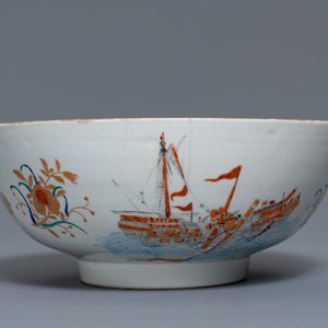A rare Chinese verte-Imari bowl with a wrecked threemaster, Qianlong — 照片 2