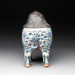 A rare Chinese wucai 'luduan' incense burner with wooden cover, Ming, 16/17th C. — photo 4