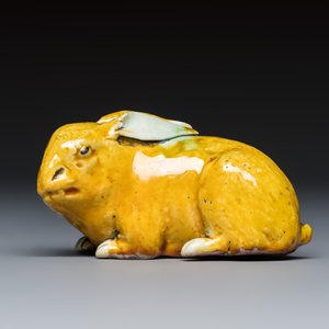 A rare Chinese yellow-glazed biscuit rabbit — photo 2