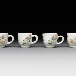A rare complete Chinese famille rose 8-person miniature tea service comprising 28 pieces, Qianlong — photo 14