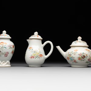 A rare complete Chinese famille rose 8-person miniature tea service comprising 28 pieces, Qianlong — photo 28