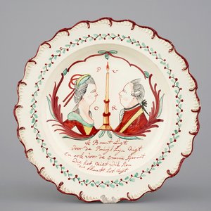 A rare Dutch-decorated English Leeds creamware royal portrait plate, 18th C. — photo 1
