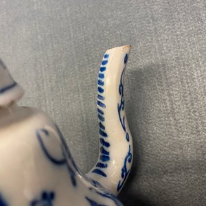 A rare Dutch Delft blue and white 'cadogan' ewer, 1st half 18th C. — 照片 15