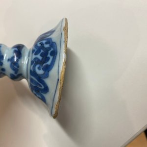 A rare Dutch Delft blue and white chinoiserie children's wig stand, late 17th C. — 照片 10