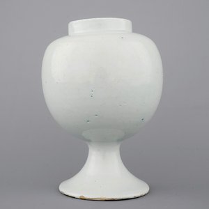 A rare Dutch Delft polychrome syrup jar or wet drug jar, 18th C. — 照片 5